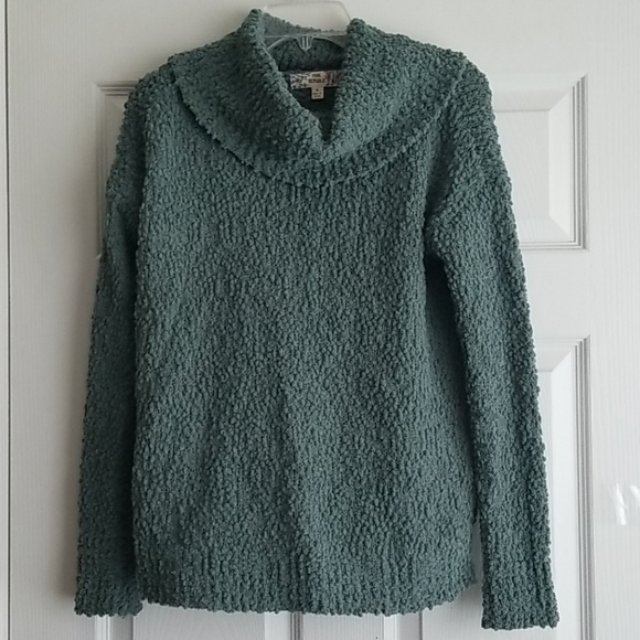 Pink Republic Sweaters - Like New Pink Republic Women's Sweater